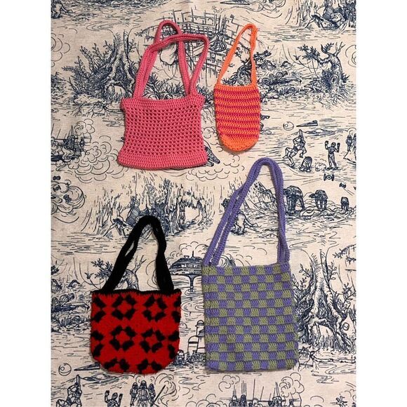 Beautiful BUNDLE OF 4 handmade crochet tote Bag purse  Minor wear Good Condition - Picture 1 of 16
